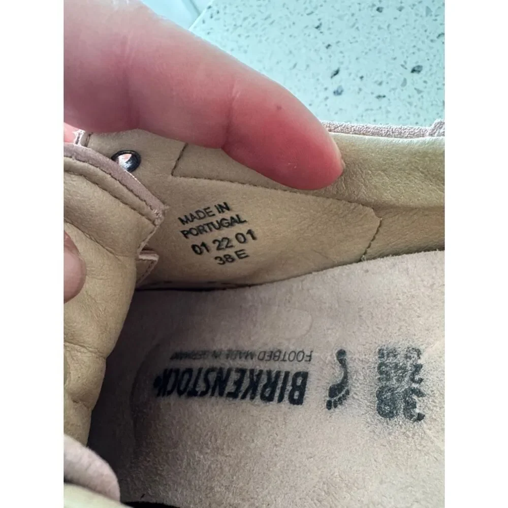 Birkenstock pink suede